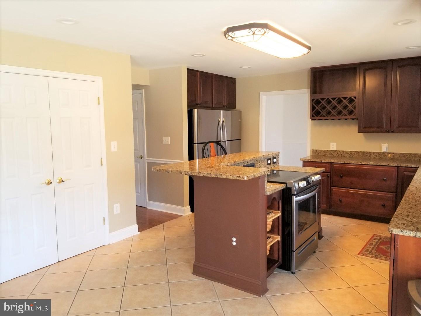 1461 Pleasant Lake Road Annapolis, MD 21409 - Photo 21 of 67 Kitchen Area w/Pantry