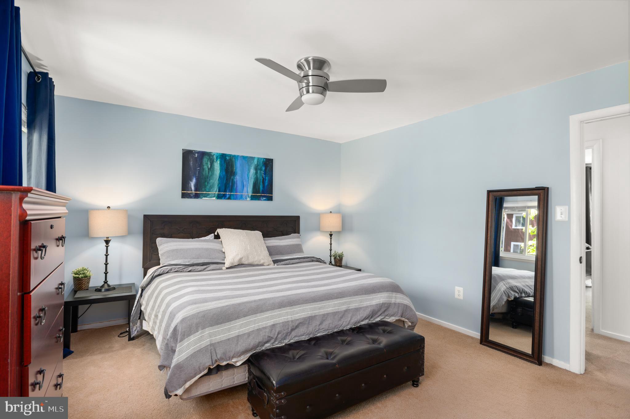 11150 Forest Edge Drive Reston, VA 20190 - Photo 25 of 30 Primary Bedroom