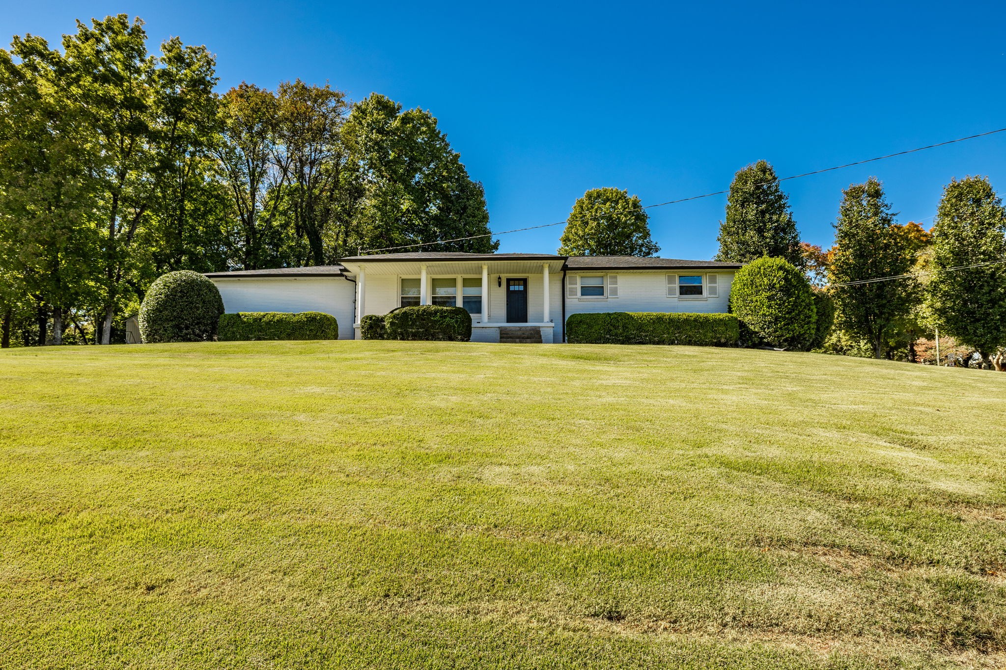 126 Cherokee Road Hendersonville, TN 37075 - Photo 4 of 67 Gallery Image 4