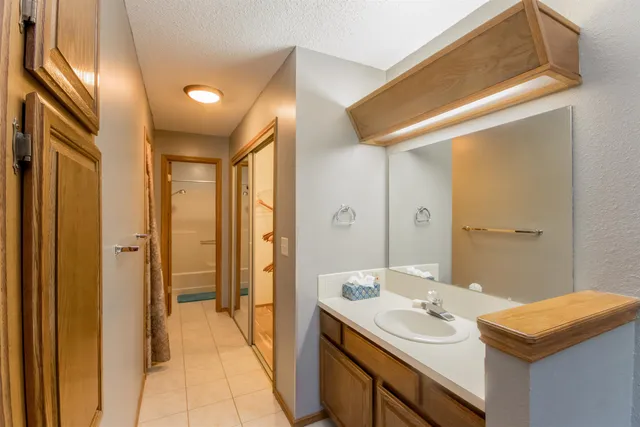 $200,000 | 6510 East 29th Street North, Wichita, KS 67226