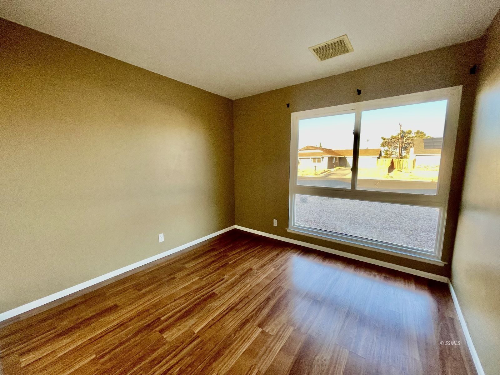 519 South Sanders Street Ridgecrest, CA 93555 - Photo 32 of 40 Gallery Image 32