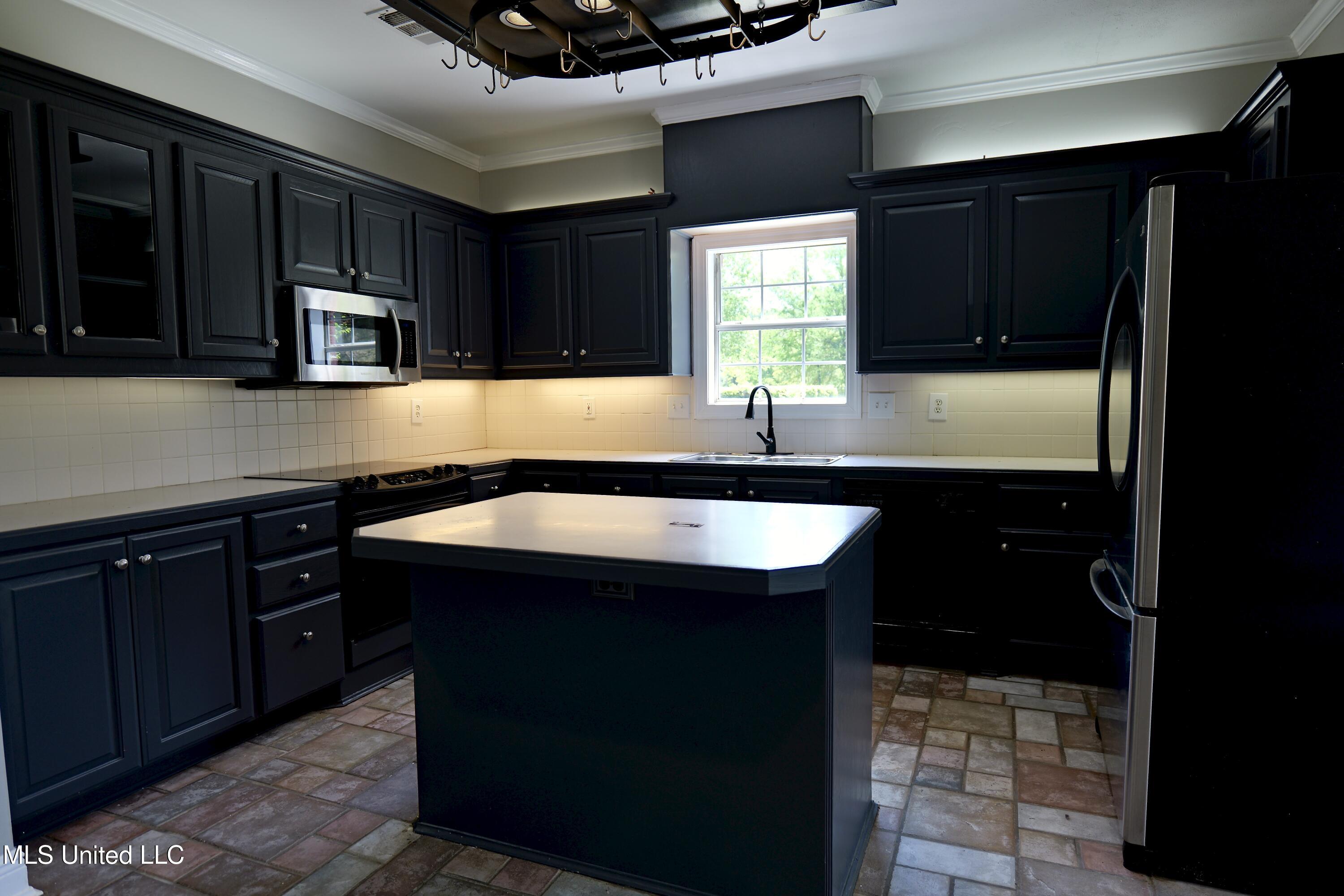 120 Timber Green Lane Canton, MS 39046 - Photo 15 of 34 P1010105