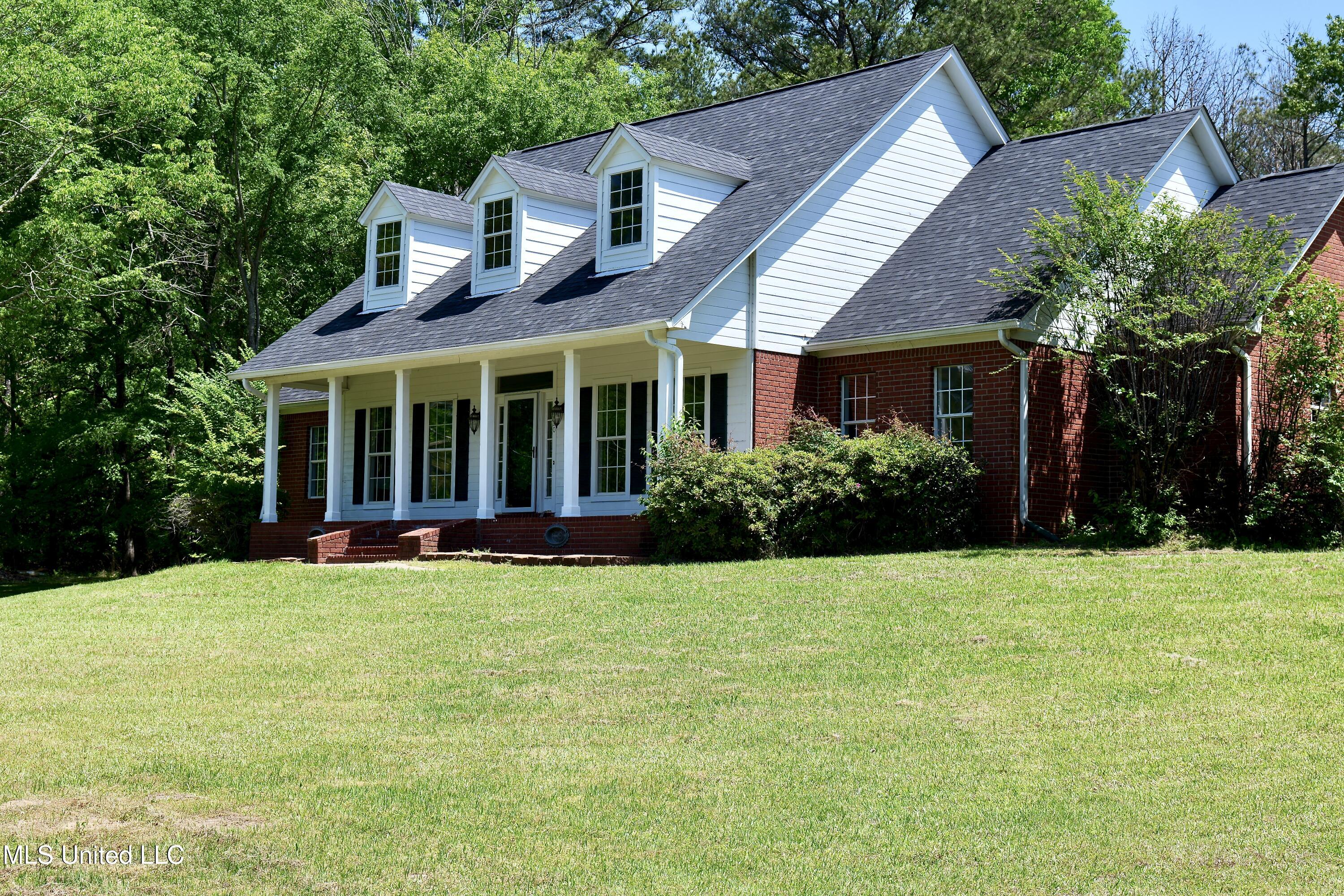 120 Timber Green Lane Canton, MS 39046 - Photo 3 of 34 P1010042