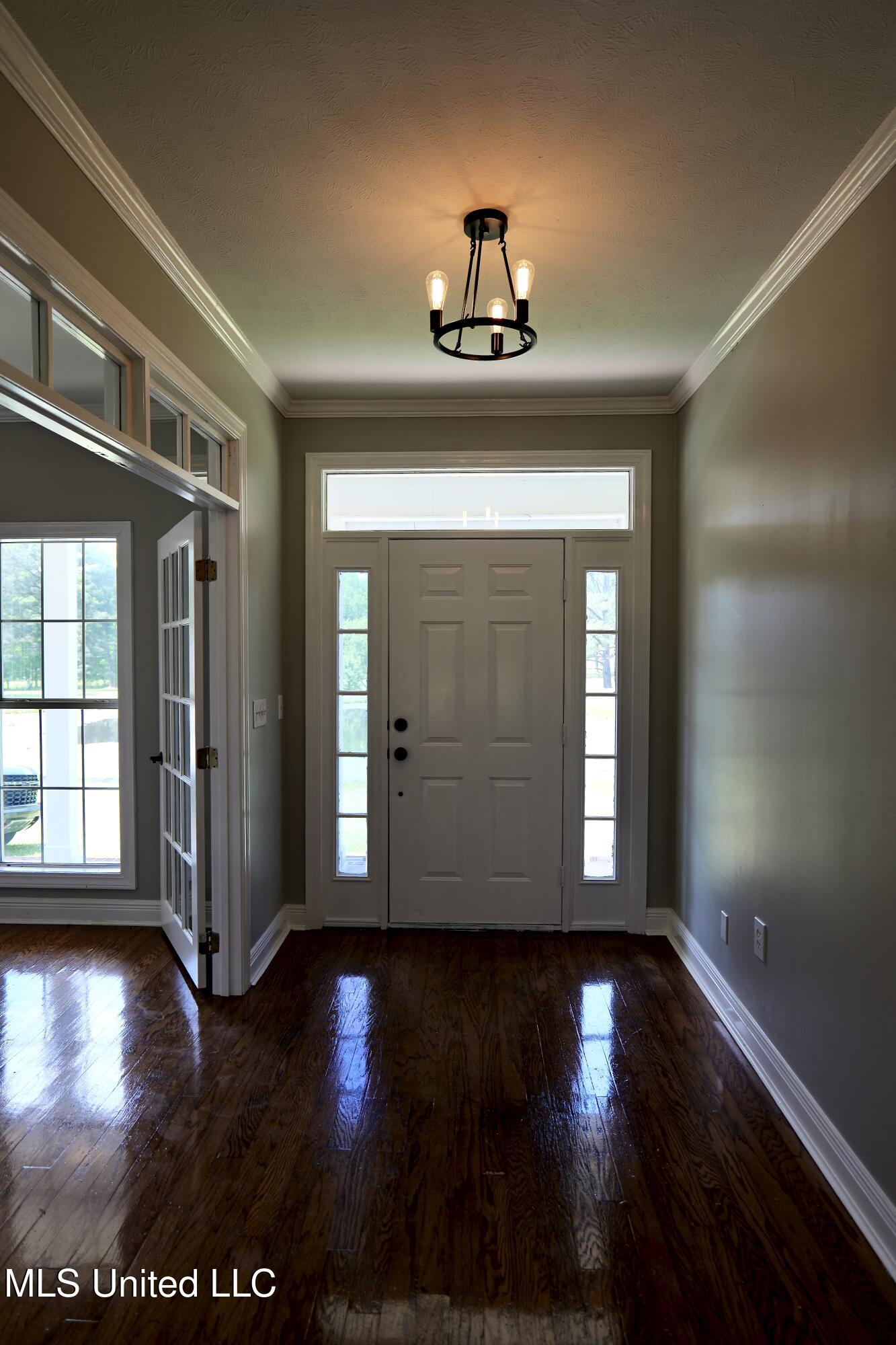 120 Timber Green Lane Canton, MS 39046 - Photo 8 of 34 P1010086