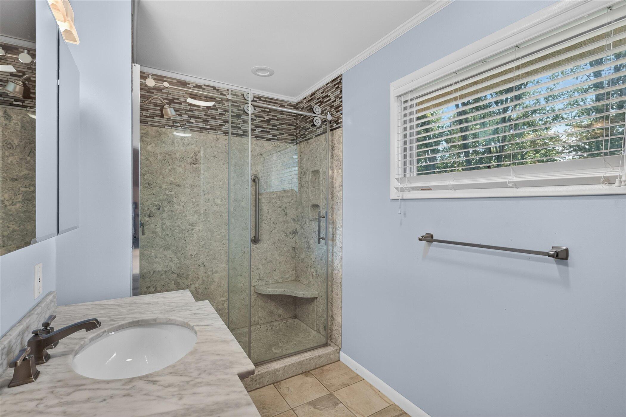 1051 Sylvan Road Benton Harbor, MI 49022 - Photo 19 of 48 22-1051-Sylvan-Rd-Benton-Harbor-MI-49022