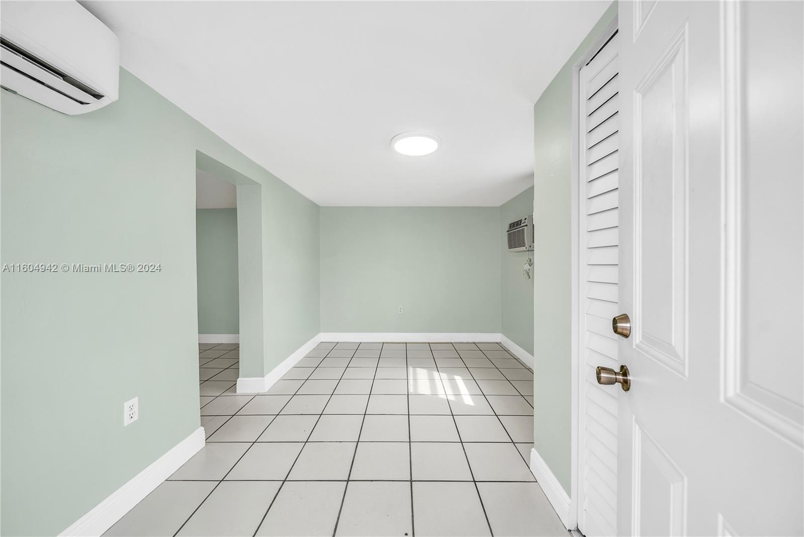 875 East 29th Street Hialeah, FL 33013 - Photo 27 of 38