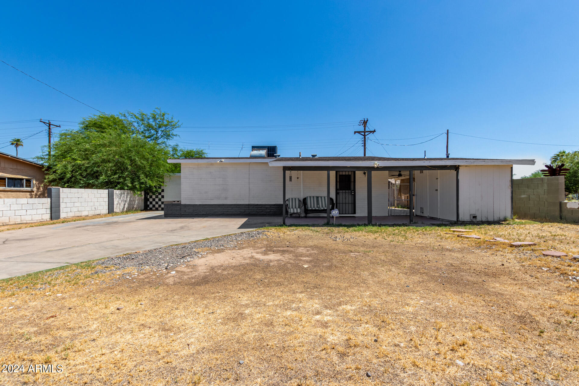 6233 West Osborn Road Phoenix, AZ 85033 - Photo 1 of 37 01 - Orborn