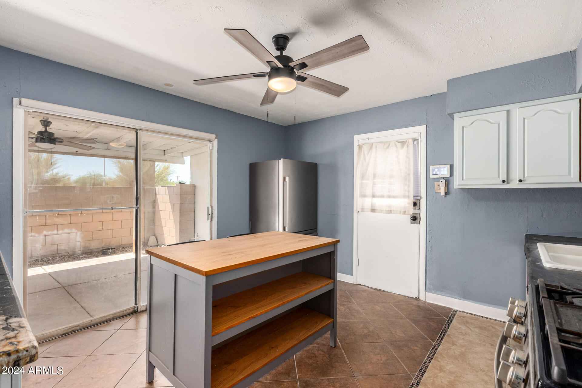 6233 West Osborn Road Phoenix, AZ 85033 - Photo 14 of 37 15 - Orborn