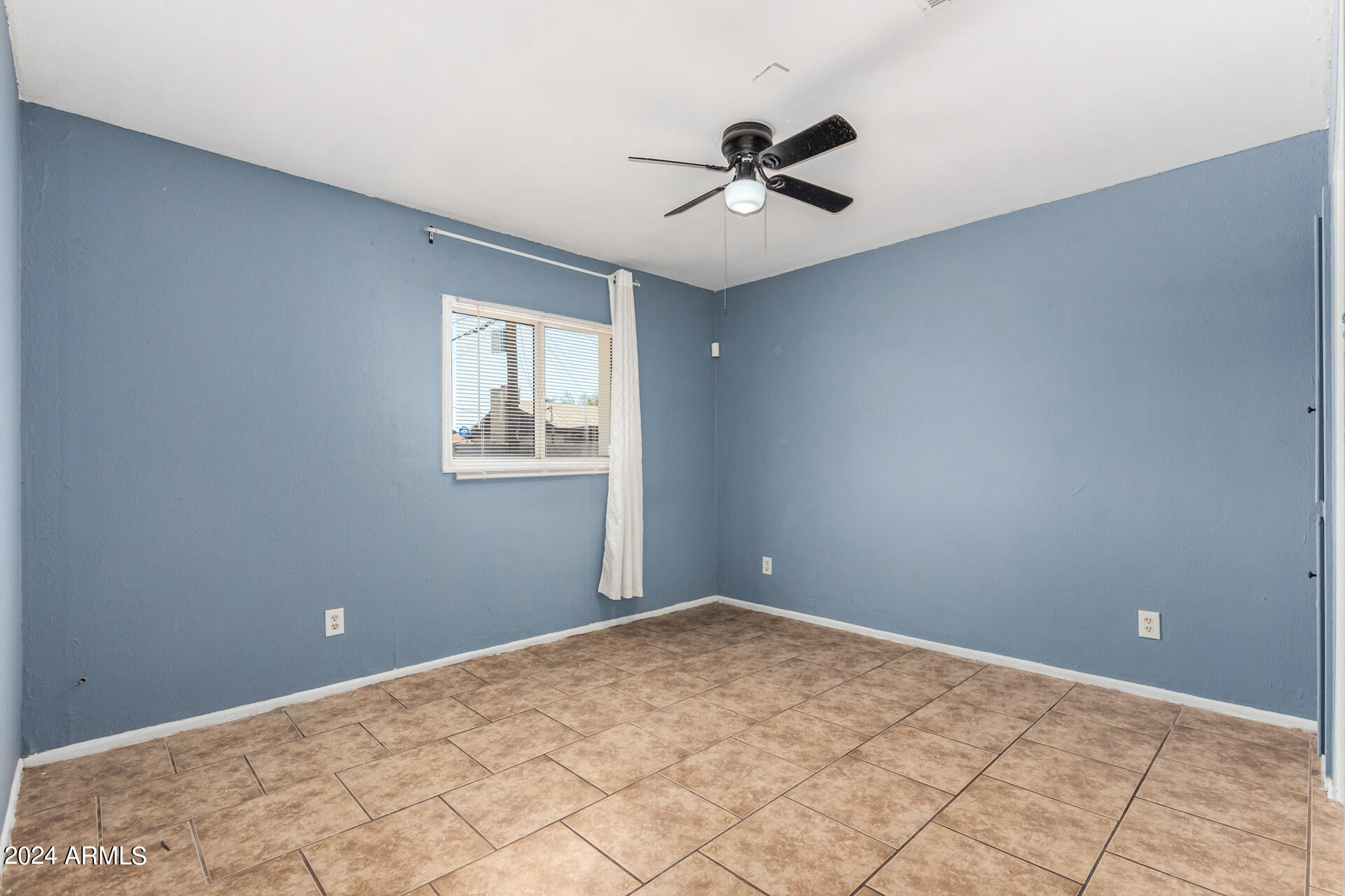 6233 West Osborn Road Phoenix, AZ 85033 - Photo 23 of 37 24 - Orborn