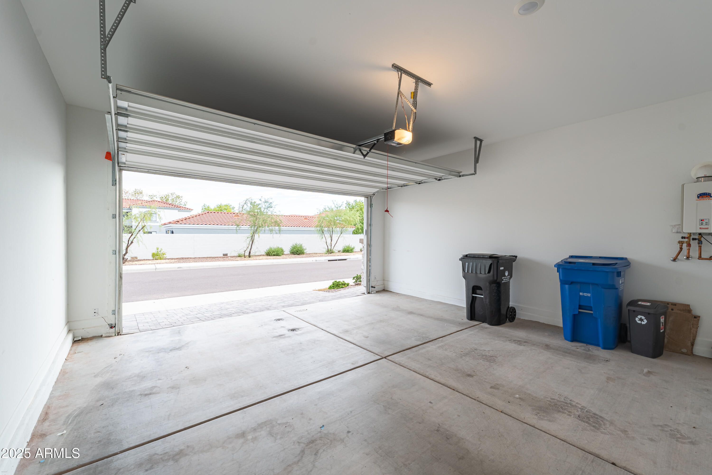 4838 East Helena Drive Scottsdale, AZ 85254 - Photo 31 of 32 a view of an empty room with a window