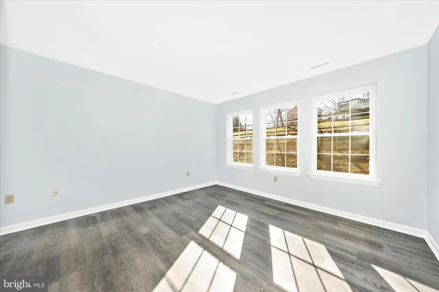 $259,900 | 2402 Dominion Drive, Unit 1B, Frederick, MD 21702