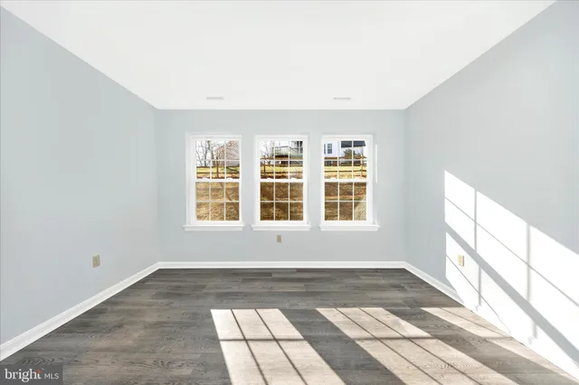 $259,900 | 2402 Dominion Drive, Unit 1B, Frederick, MD 21702