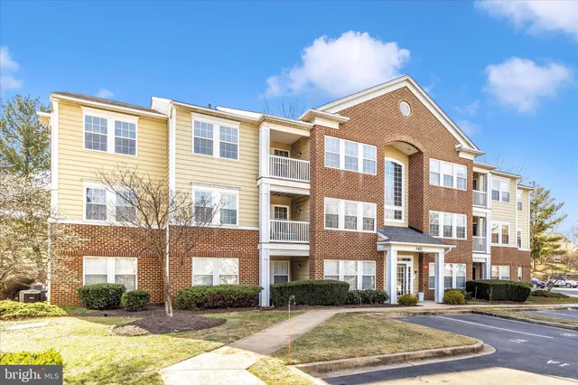 $259,900 | 2402 Dominion Drive, Unit 1B, Frederick, MD 21702