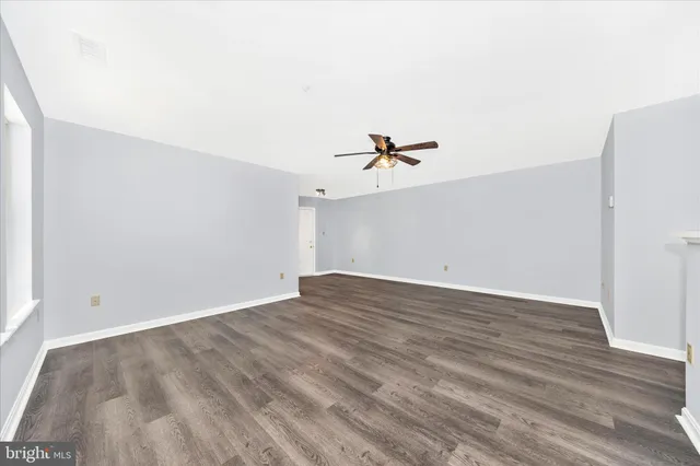 $259,900 | 2402 Dominion Drive, Unit 1B, Frederick, MD 21702