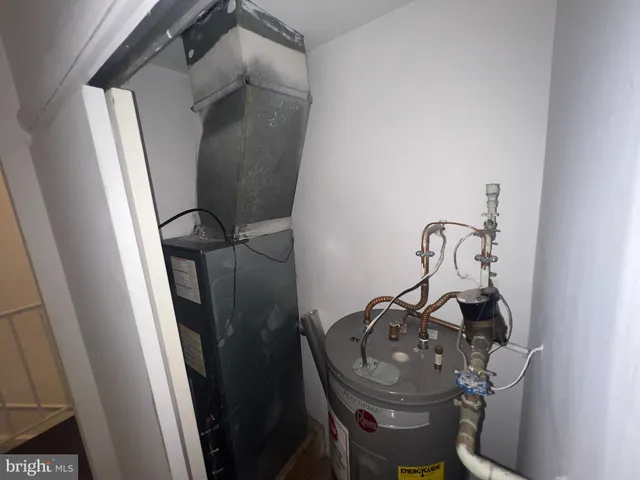 $2,050 | 806B Cypress Point Circle, Unit B, Mount Laurel, NJ 08054