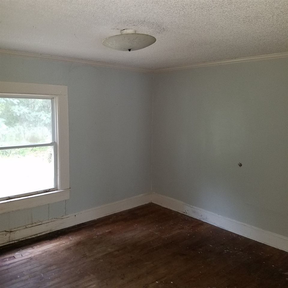 656 Oak Ridge Road East Tallahassee, FL 32305 - Photo 3 of 17