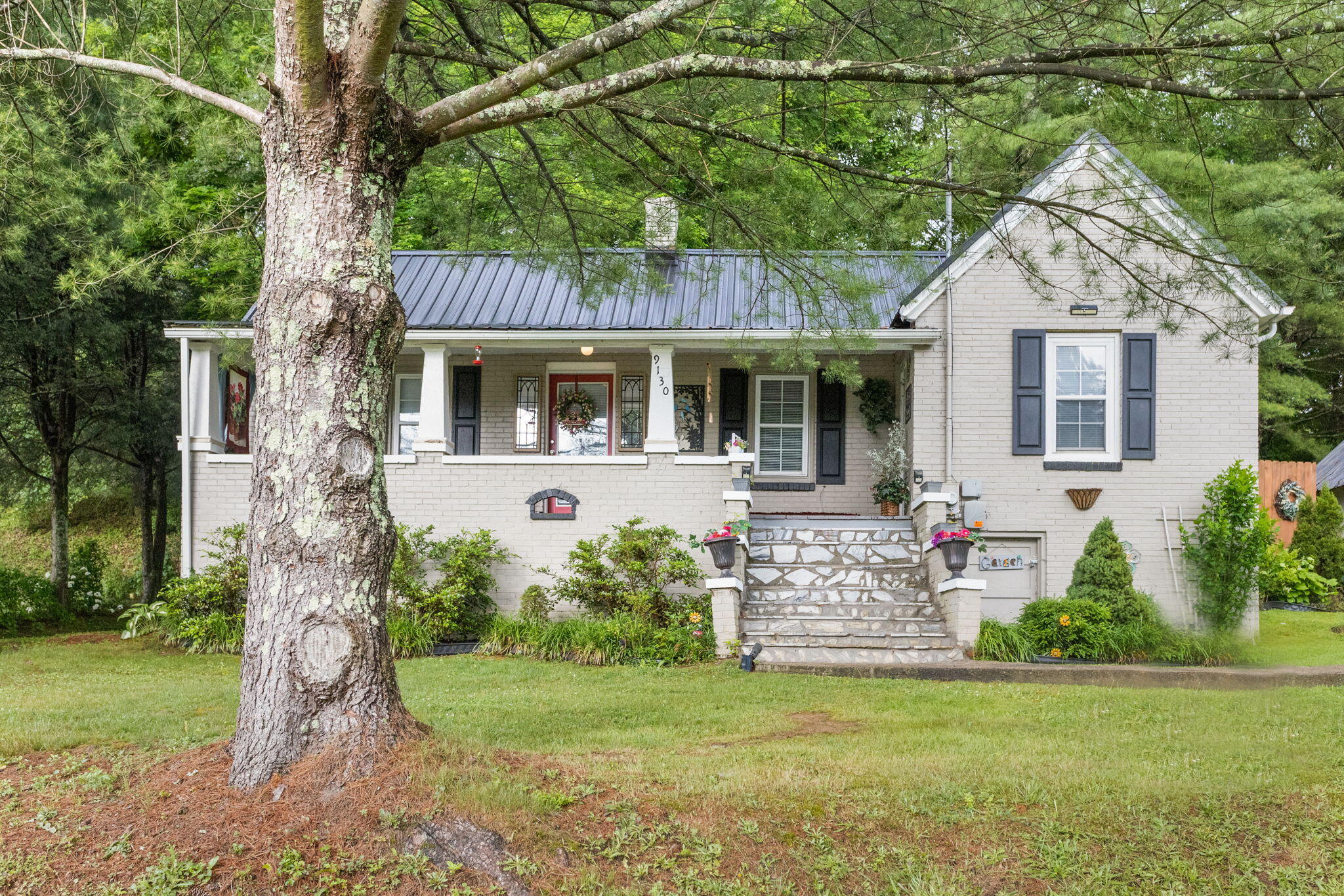 9130 Wagner Road Bristol, VA 24202 - Photo 1 of 21 1-web-or-mls-IMG_5122