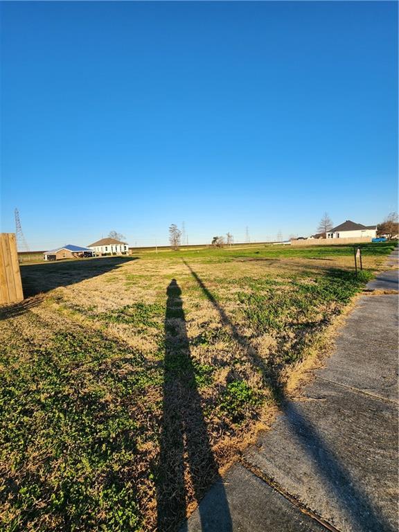 8329 Benjamin Street Chalmette, LA 70043 - Photo 2 of 4