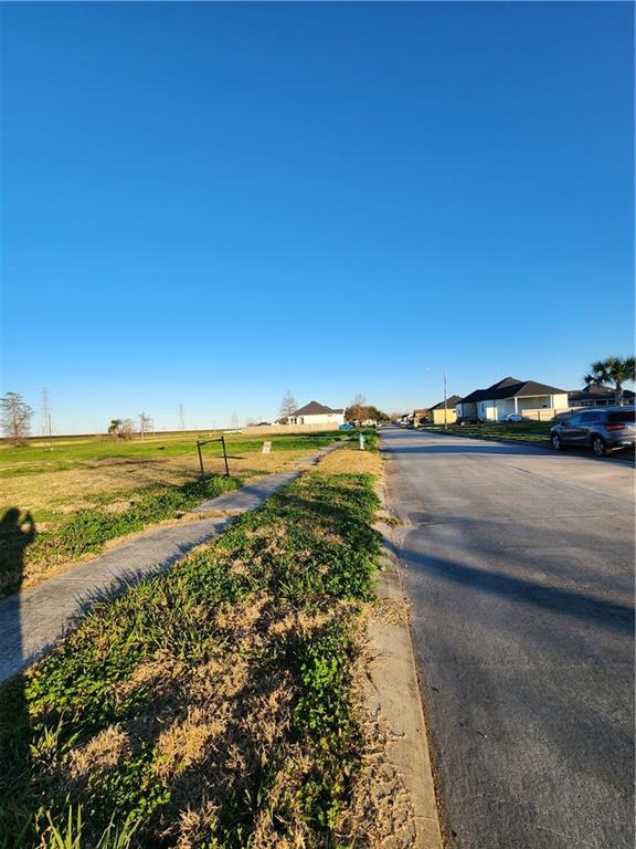 8329 Benjamin Street Chalmette, LA 70043 - Photo 3 of 4