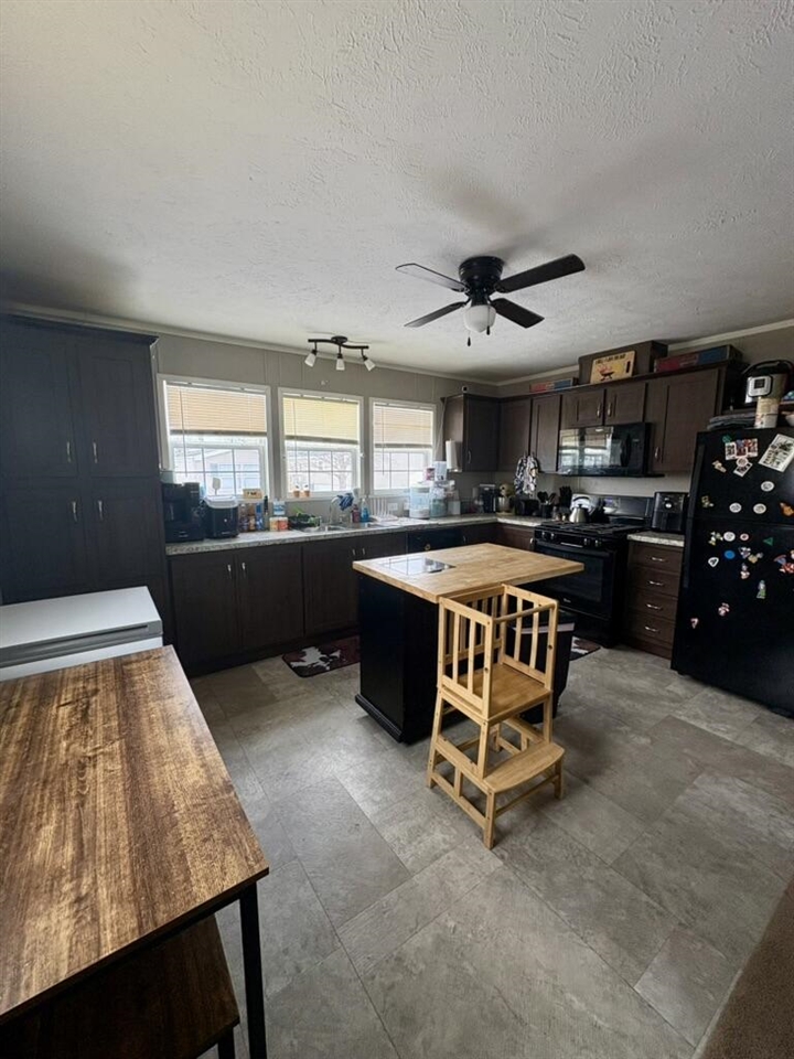 360 East Tuttle Road, Unit 217 Ionia, MI 48846 - Photo 3 of 25