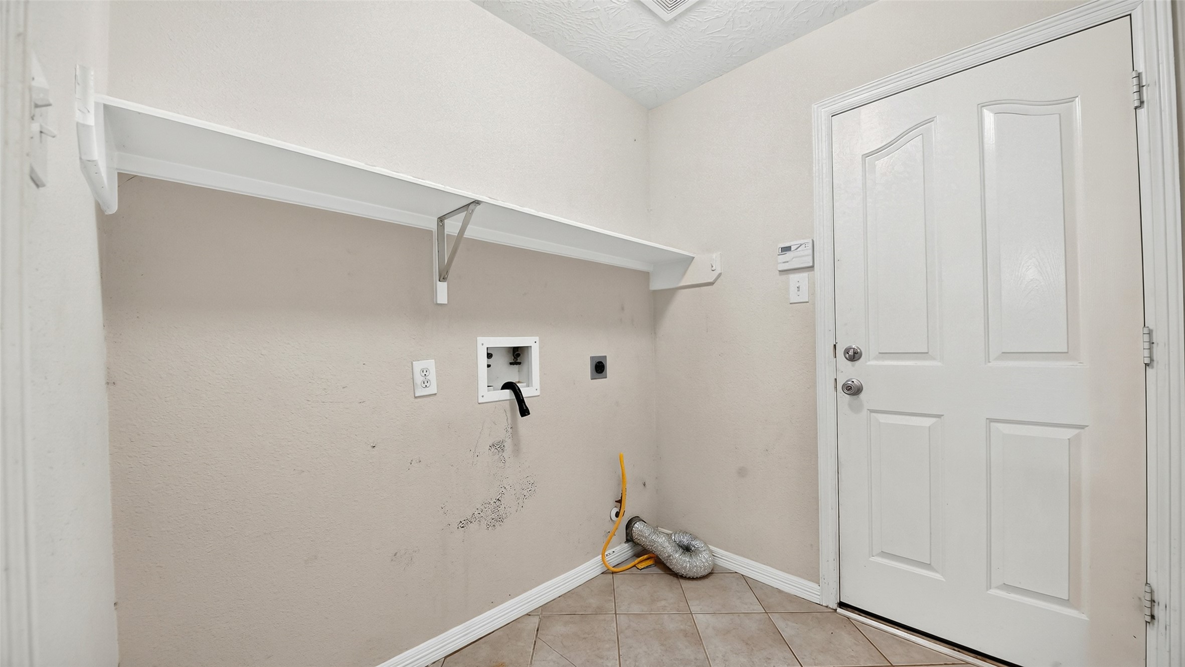 24019 Surreygate Drive Spring, TX 77373 - Photo 25 of 37 Utility room