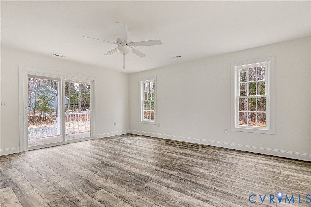 127 Ferry Landing Road Dunnsville, VA 22454 - Photo 15 of 38