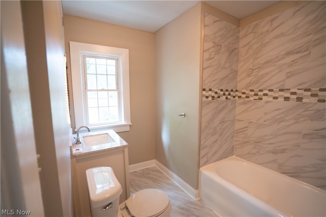 3151 Oak Road Cleveland, OH 44118 - Photo 30 of 35