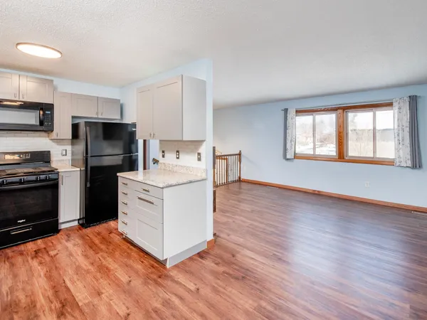 $249,000 | 9991 Cord Street Northeast, Circle Pines, MN 55014