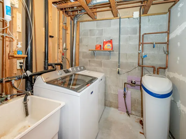 $249,000 | 9991 Cord Street Northeast, Circle Pines, MN 55014