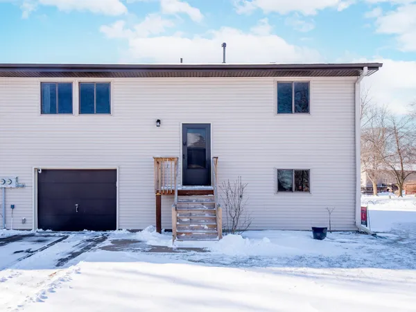 $249,000 | 9991 Cord Street Northeast, Circle Pines, MN 55014