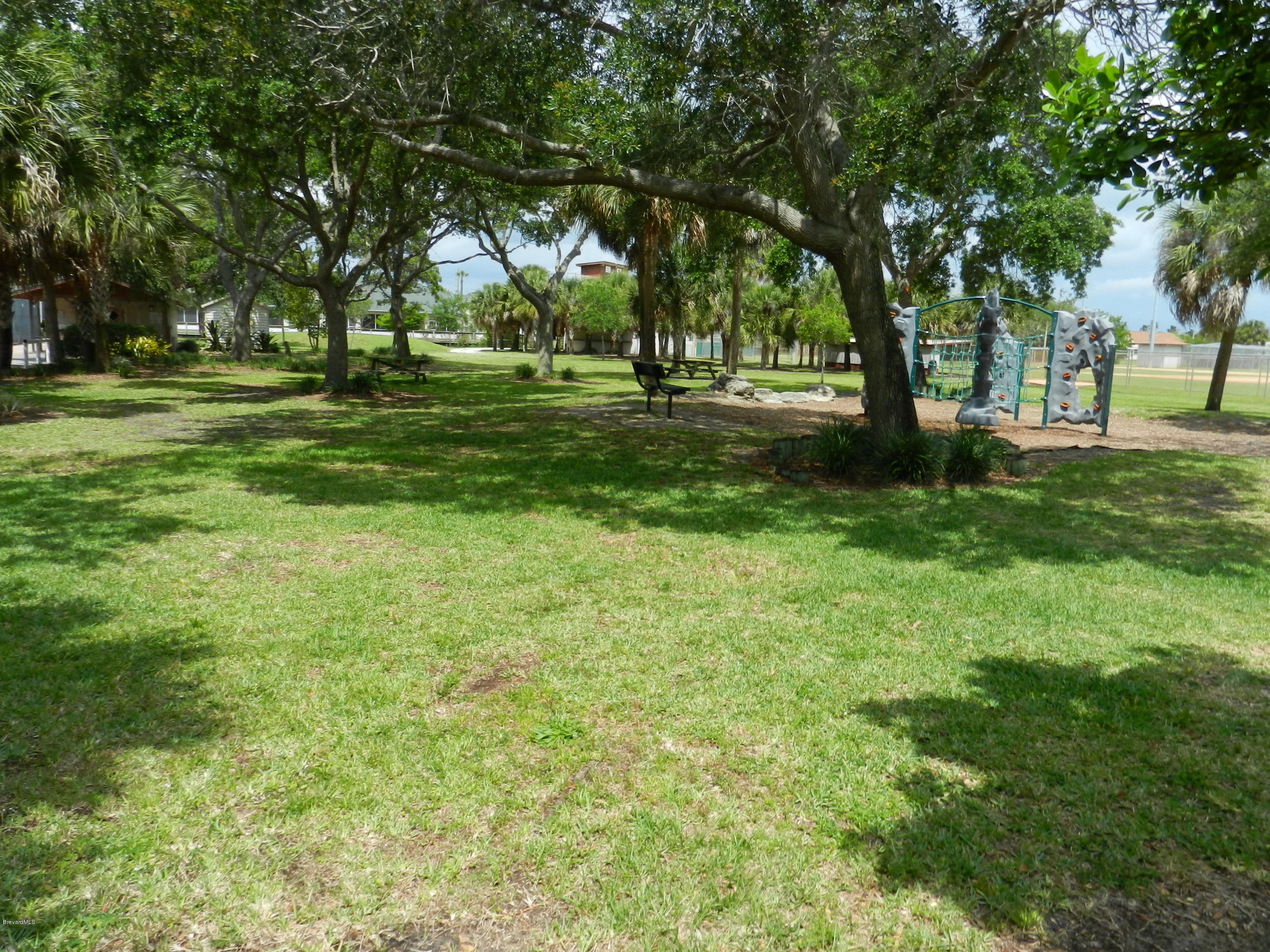 678 Caribbean Road Satellite Beach, FL 32937 - Photo 11 of 13 020
