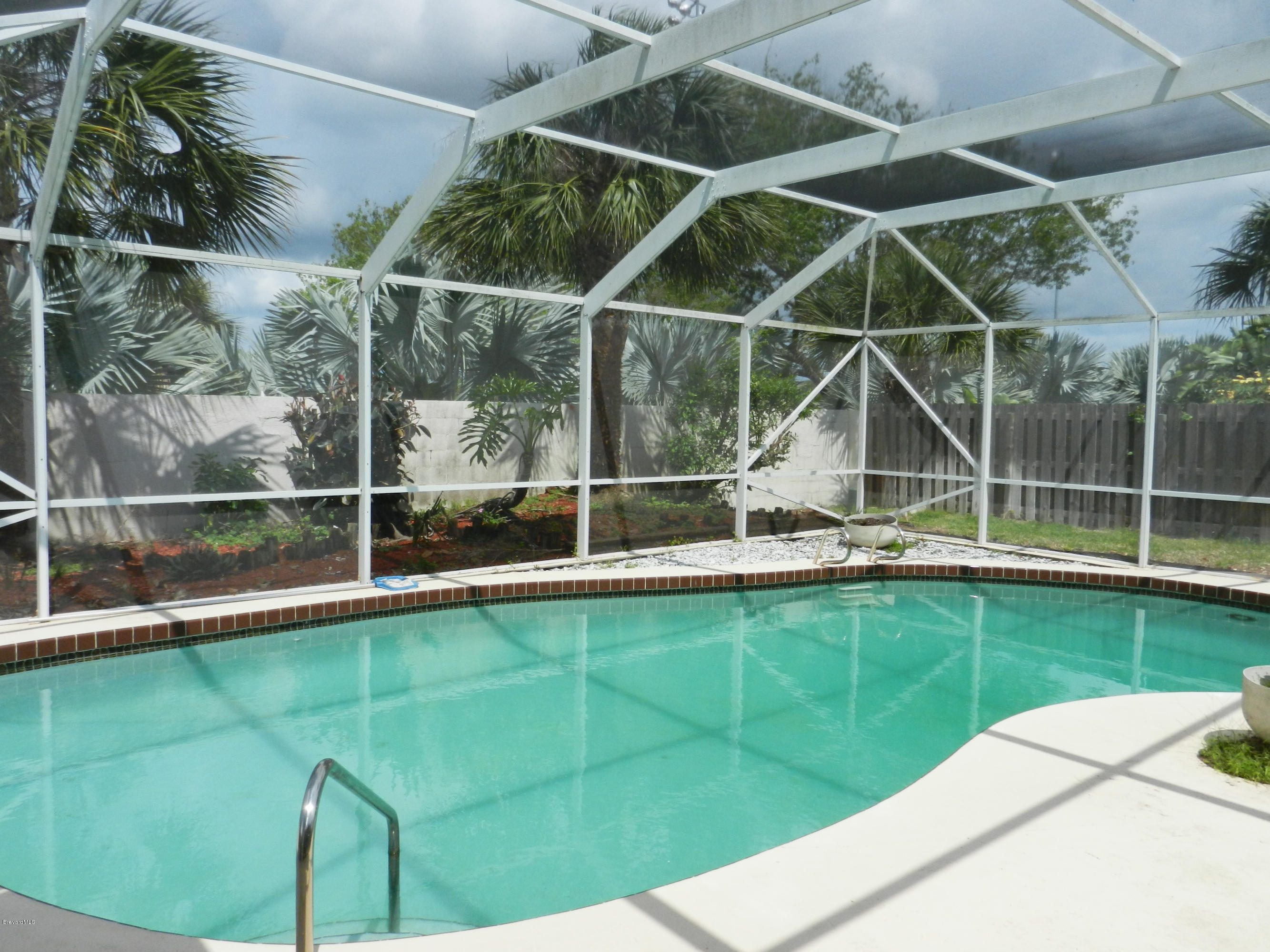 678 Caribbean Road Satellite Beach, FL 32937 - Photo 9 of 13 017