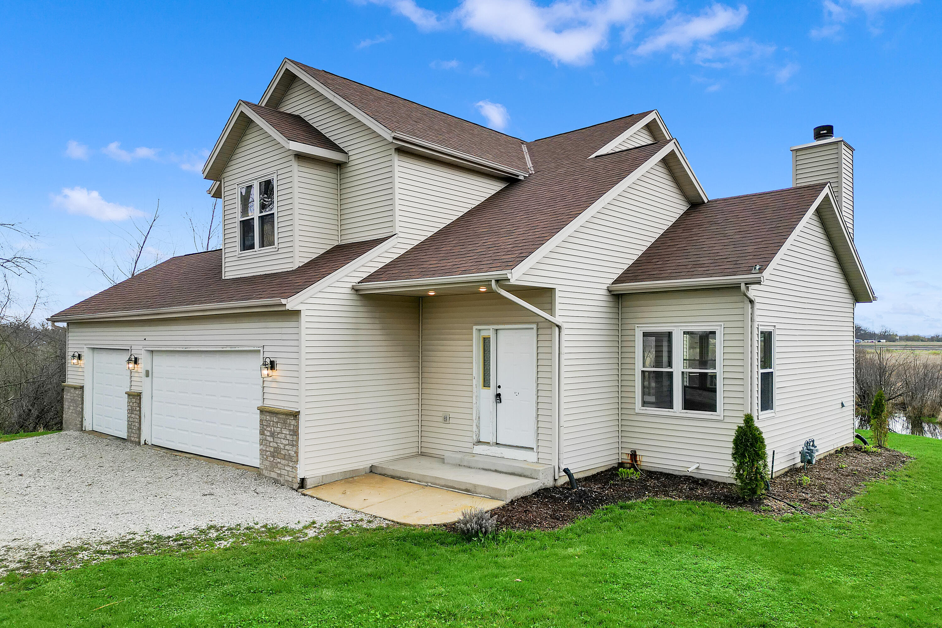 7809 East Wind Lake Road Norway, WI 53185 - Photo 2 of 33 7809 E Wind Lake Rd-2