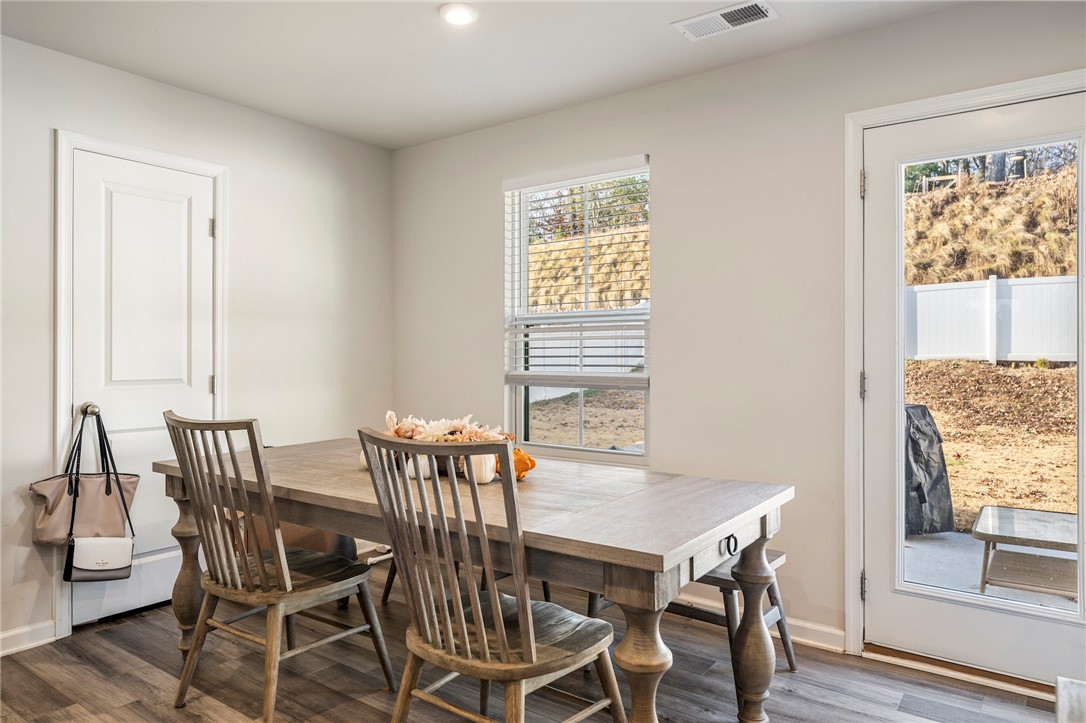 223 Lily Park Way Easley, SC 29642 - Photo 13 of 29