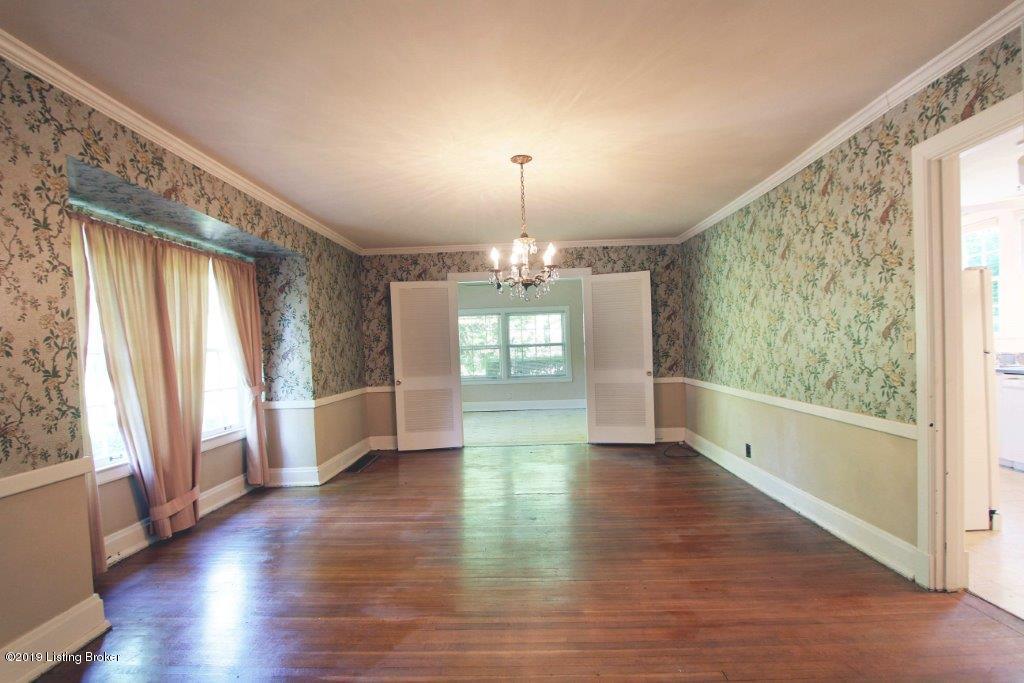 78 Valley Road Louisville, KY 40204 - Photo 12 of 41 12 Dining Room