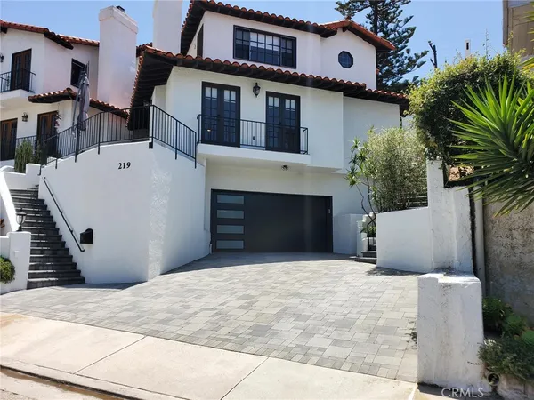 $6,400 | 219 West Escalones, San Clemente, CA 92672