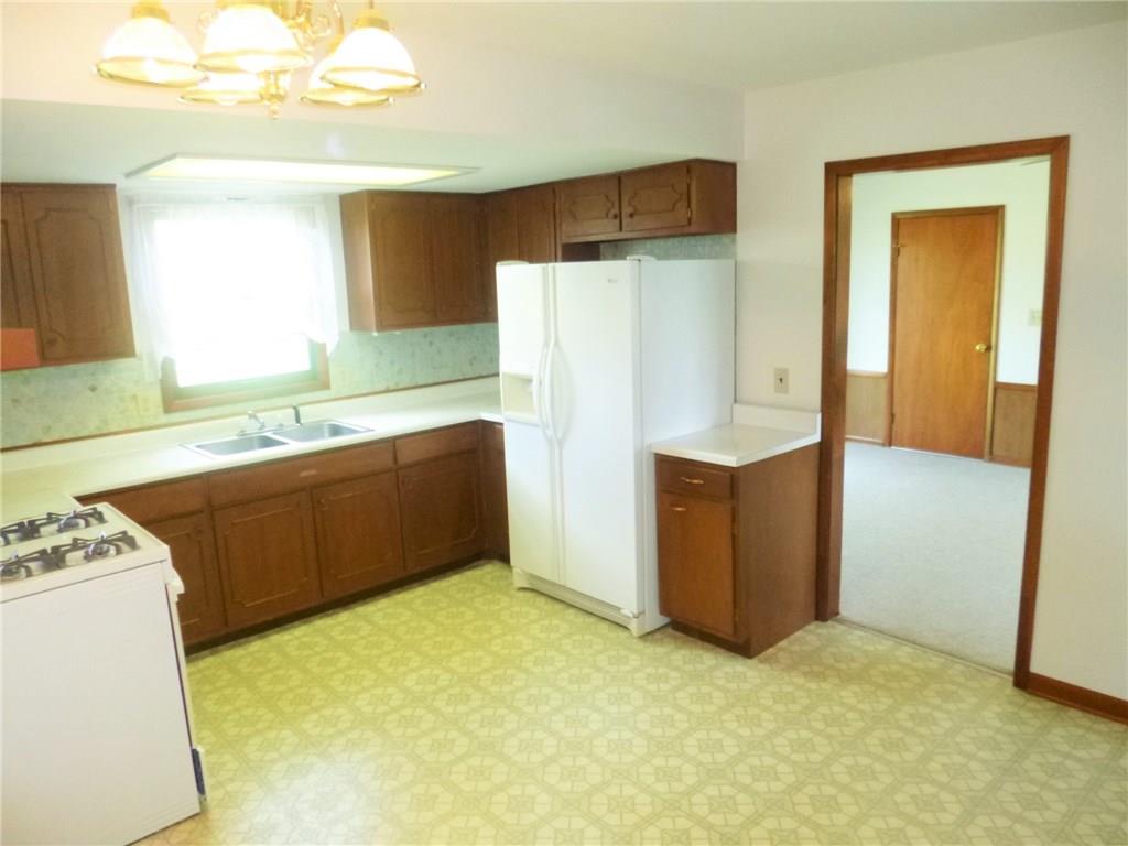 6740 West Ralston Road Indianapolis, IN 46221 - Photo 4 of 23