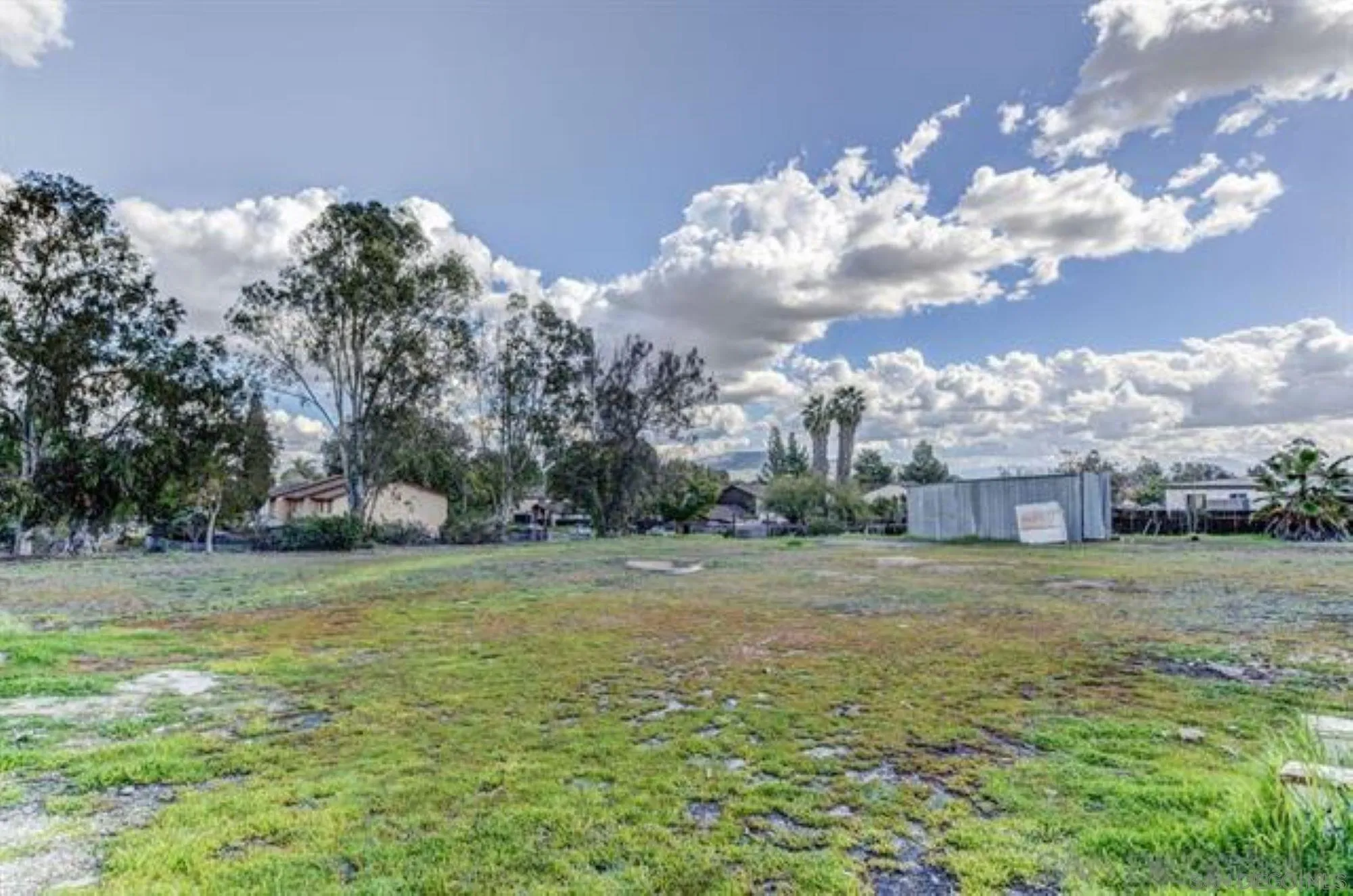9945 Conejo Road Santee, CA 92071 - Photo 3 of 27 Gallery Image 3