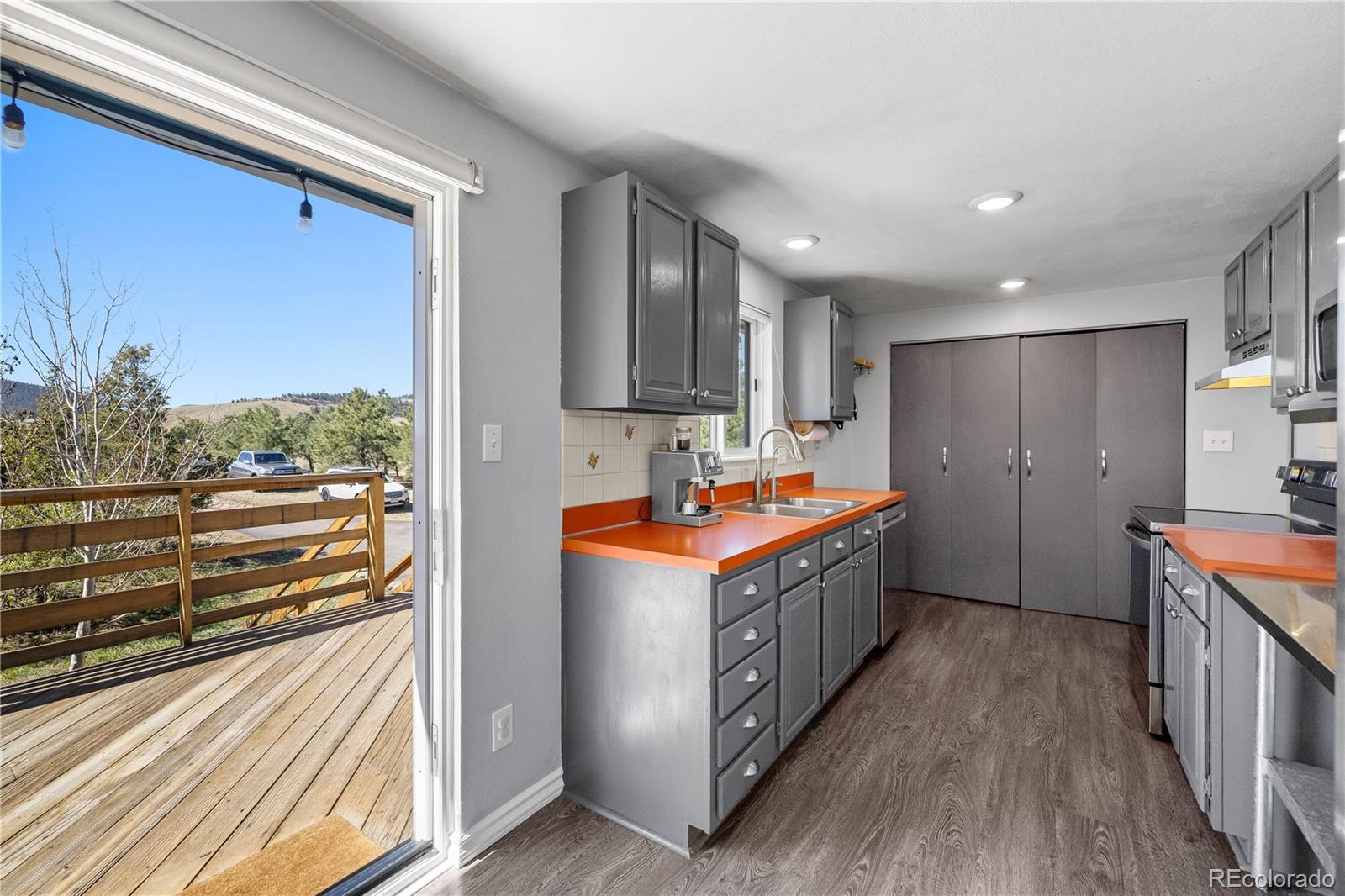 31299 Robinson Hill Road Golden, CO 80403 - Photo 13 of 40
