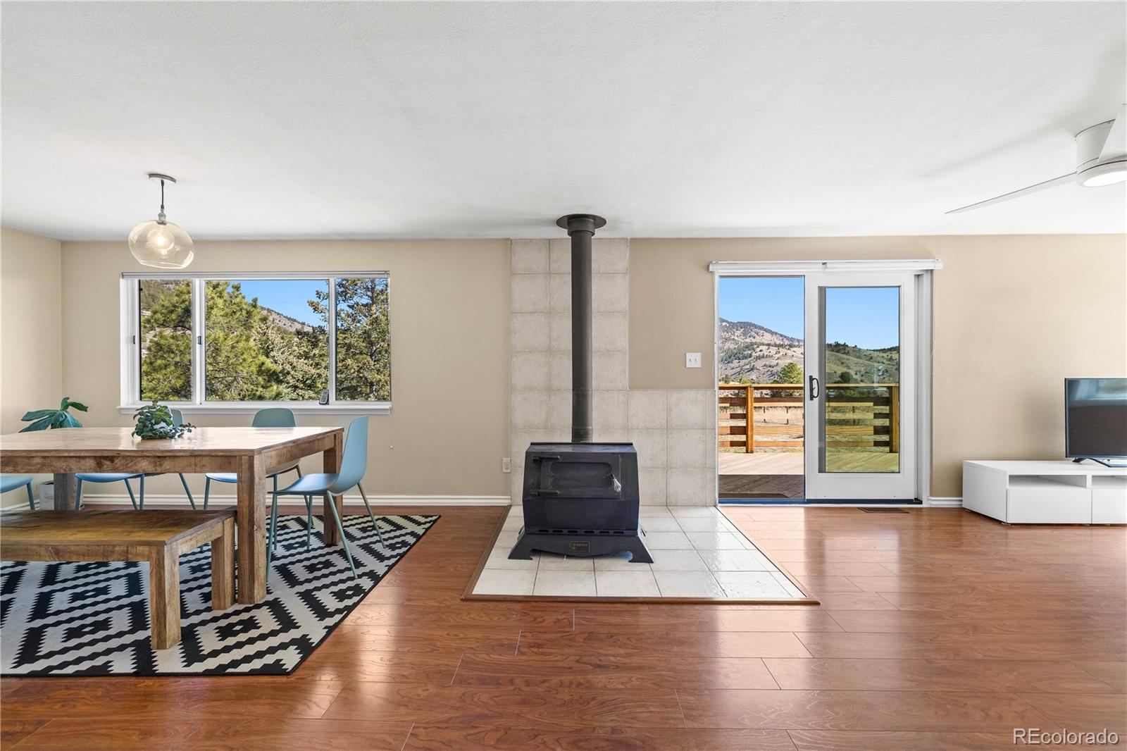 31299 Robinson Hill Road Golden, CO 80403 - Photo 3 of 40