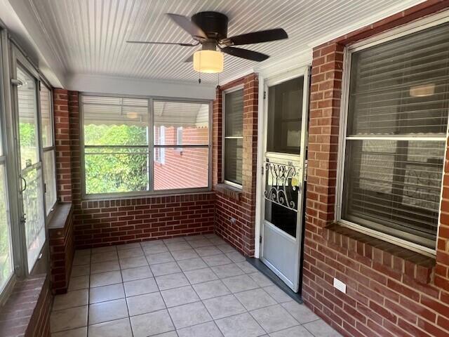 6099 Franklin Road Roanoke, VA 24014 - Photo 13 of 16 porch 3