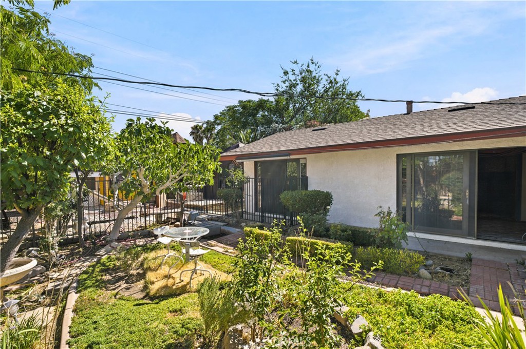 1350 East Ave R-3 Palmdale, CA 93550 - Photo 21 of 25