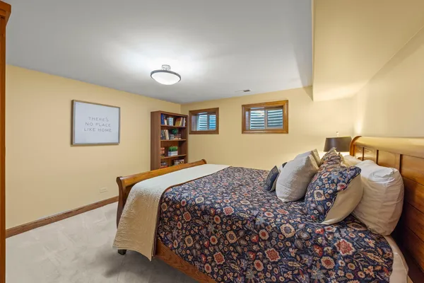 $939,000 | 909 South Wheaton Avenue, Wheaton, IL 60189