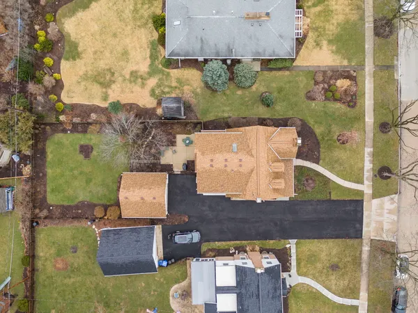 $939,000 | 909 South Wheaton Avenue, Wheaton, IL 60189