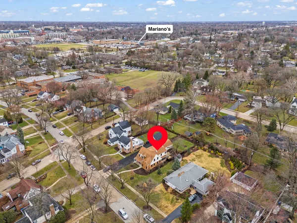 $939,000 | 909 South Wheaton Avenue, Wheaton, IL 60189