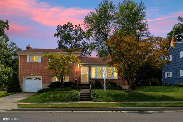 $499,900 | 17 Wendslow Road, Lutherville-Timonium, MD 21093