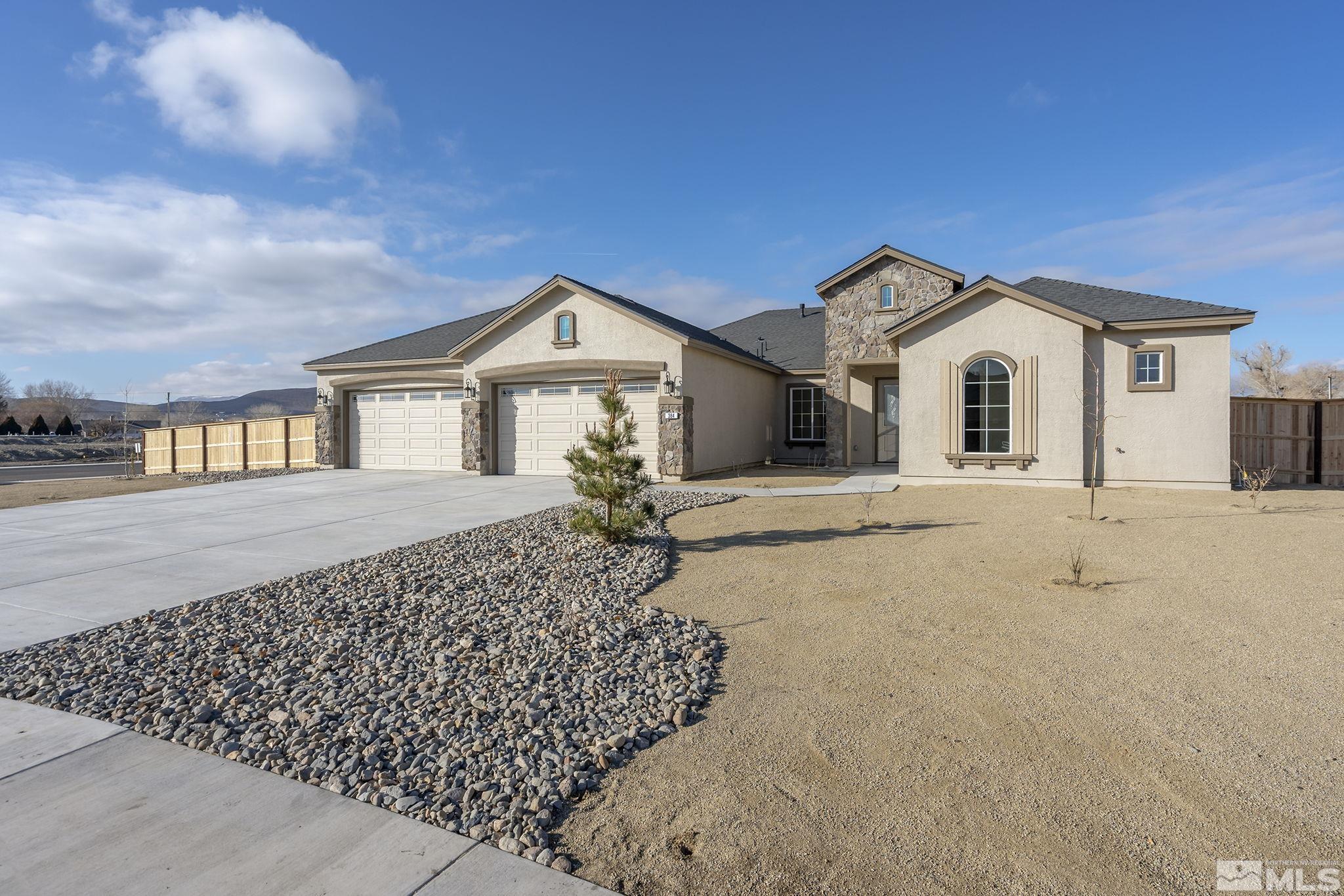 384 White Hawk Road Fernley, NV 89408 - Photo 2 of 11 Photo 2