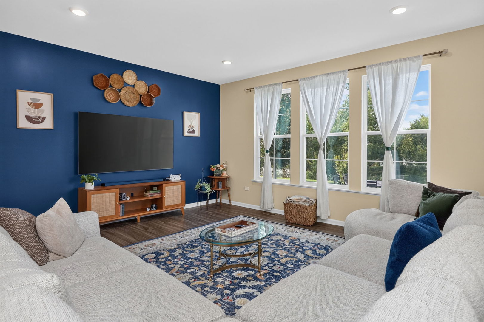 16156 Lake View Road Plainfield, IL 60586 - Photo 11 of 31 Gallery Image 11