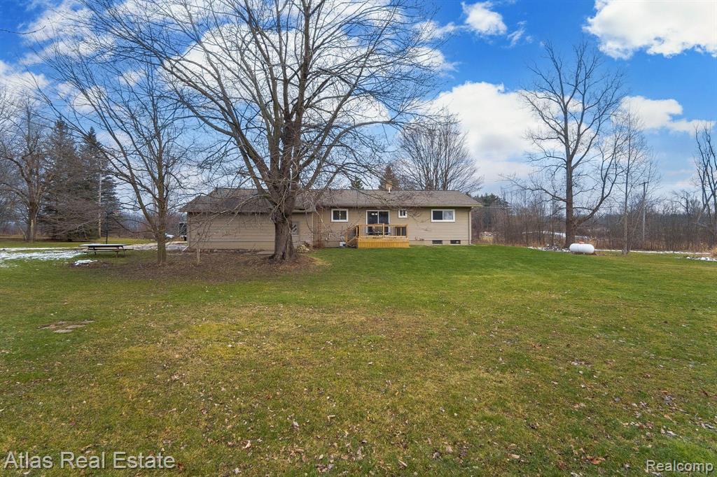 5490 Washburn Road Goodrich, MI 48438 - Photo 6 of 38