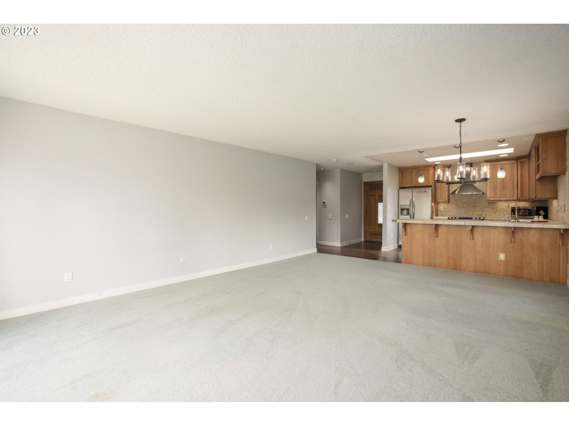 32207 Southwest Boones Bend Road Wilsonville, OR 97070 - Photo 11 of 30 Gallery Image 11
